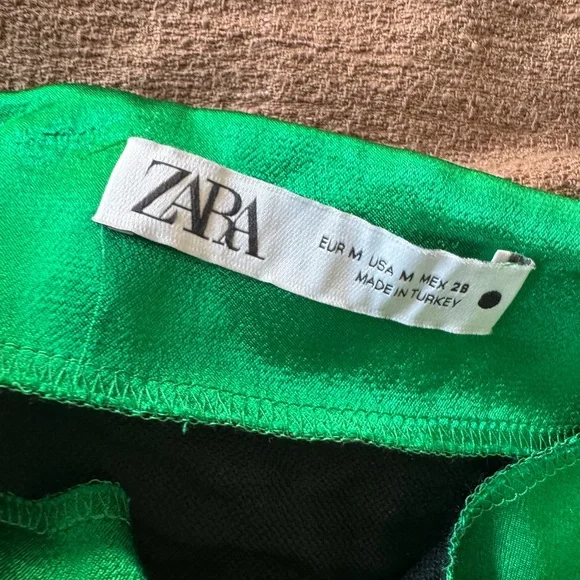 Zara green satin tulip Mini Skirt - Picture 4 of 4